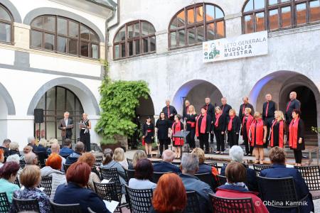 Koncert uglasbenih Maistrovih pesmi (14)